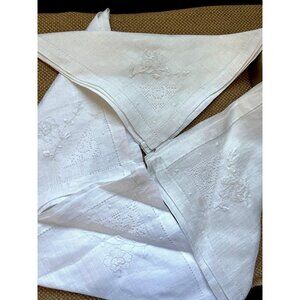 Vtg Delicate Cotton 4 Napkins 15" Embroidered Openwork White Thin Cottagecore